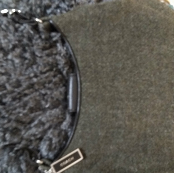 Coach small handbag - Picture 4 of 4